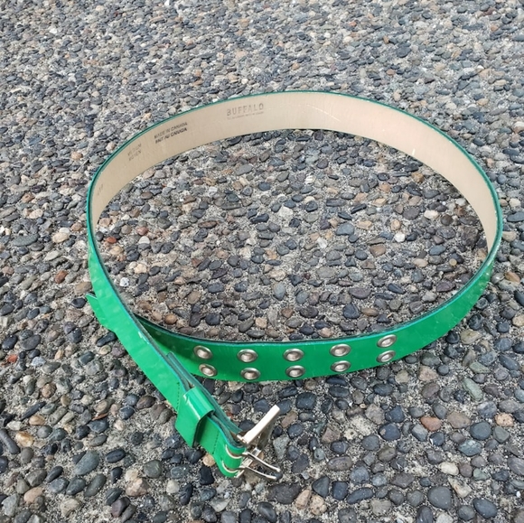 Double Grommit Kelly Green Punk Rock Style Vintage Buffalo Jeans Belt - Picture 7 of 8